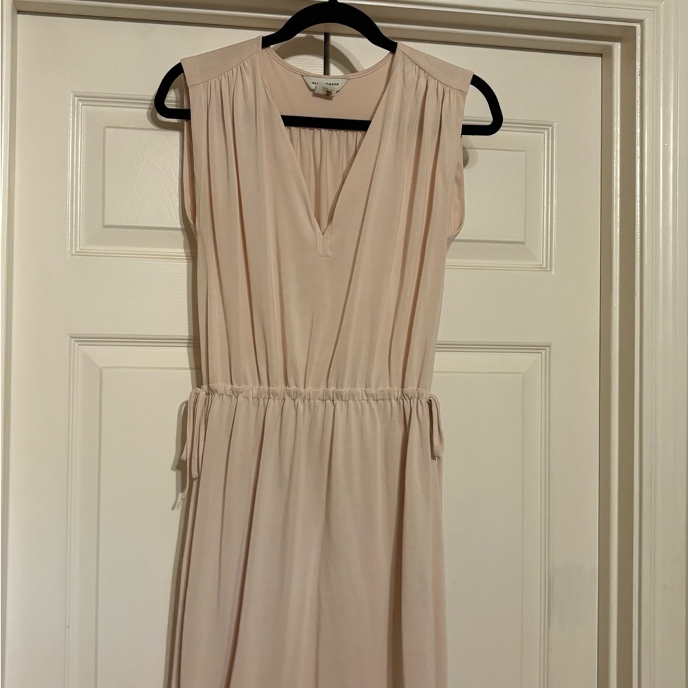 Club Monaco Cream V-Neck Midi Dress